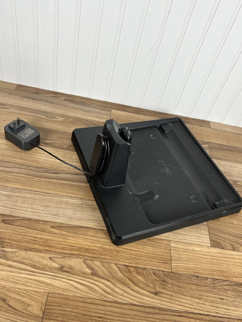 OEM Shark HydroVac XL WD200 WD201 WD260 WD261 Charging Dock Tray Base - Picture 9 of 10